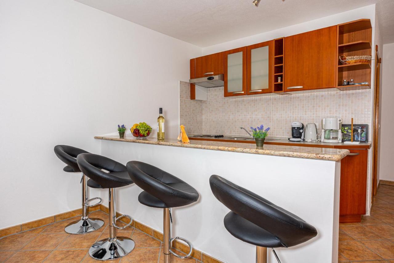Apartments Lacic 2 Crikvenica Extérieur photo