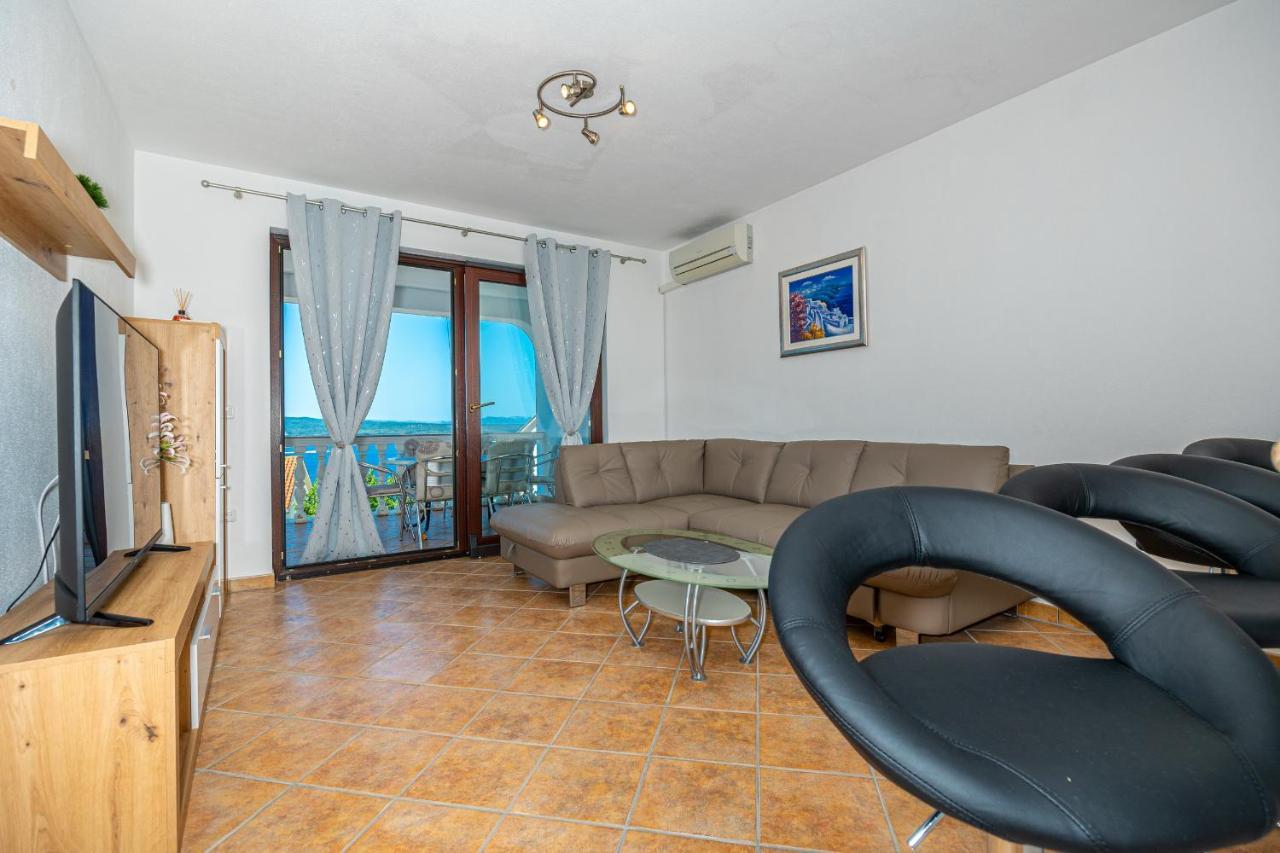 Apartments Lacic 2 Crikvenica Extérieur photo