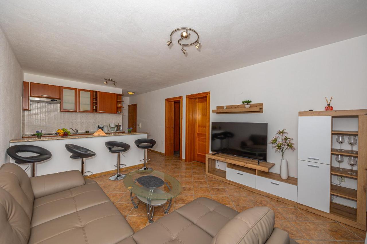 Apartments Lacic 2 Crikvenica Extérieur photo