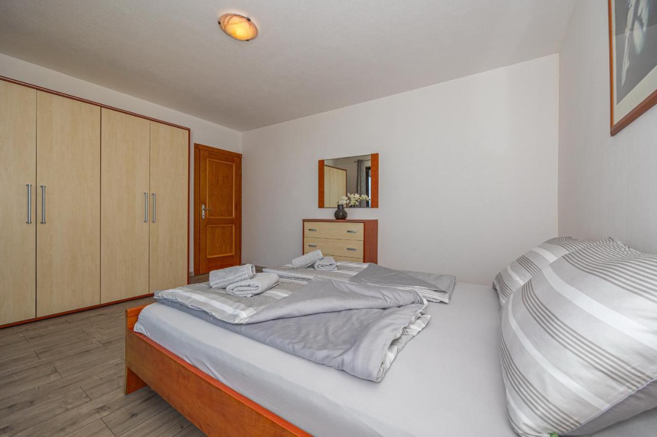 Apartments Lacic 2 Crikvenica Extérieur photo